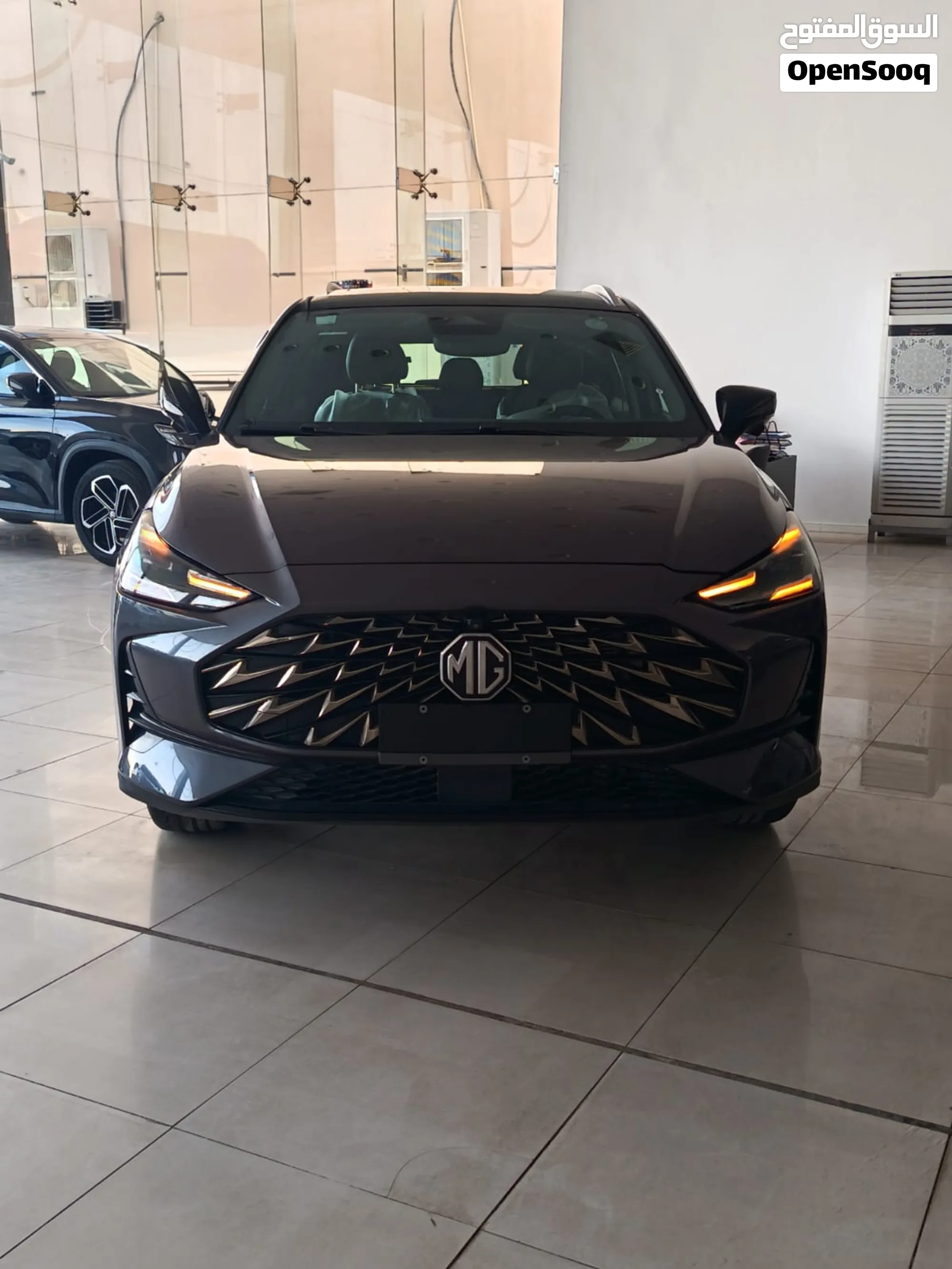 ام جي ون LUX 1.5 فل كامل موديل 2023 جديدة خليجي - أسمنتي - image 1