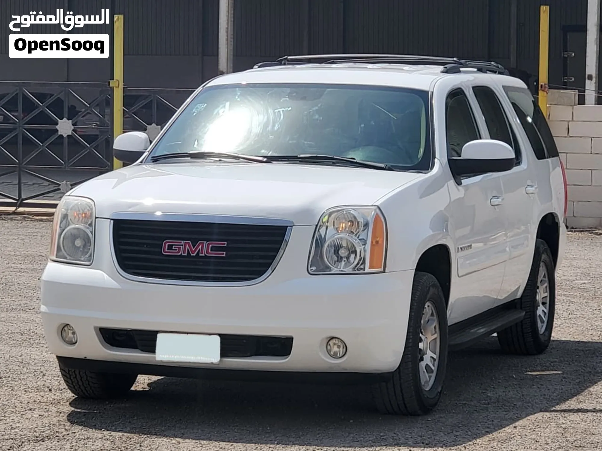 جي إم سي يوكن Standard 2008 مستعمل – أبيض - image 1