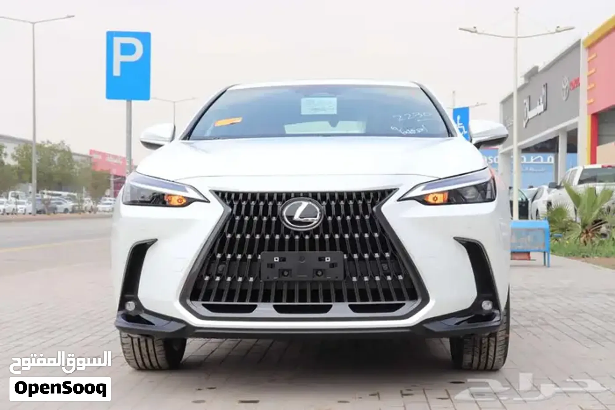 لكزس NX 350 AA بنزين 2026 جديدة دفع رباعي أبيض كاش وتمويل - image 1