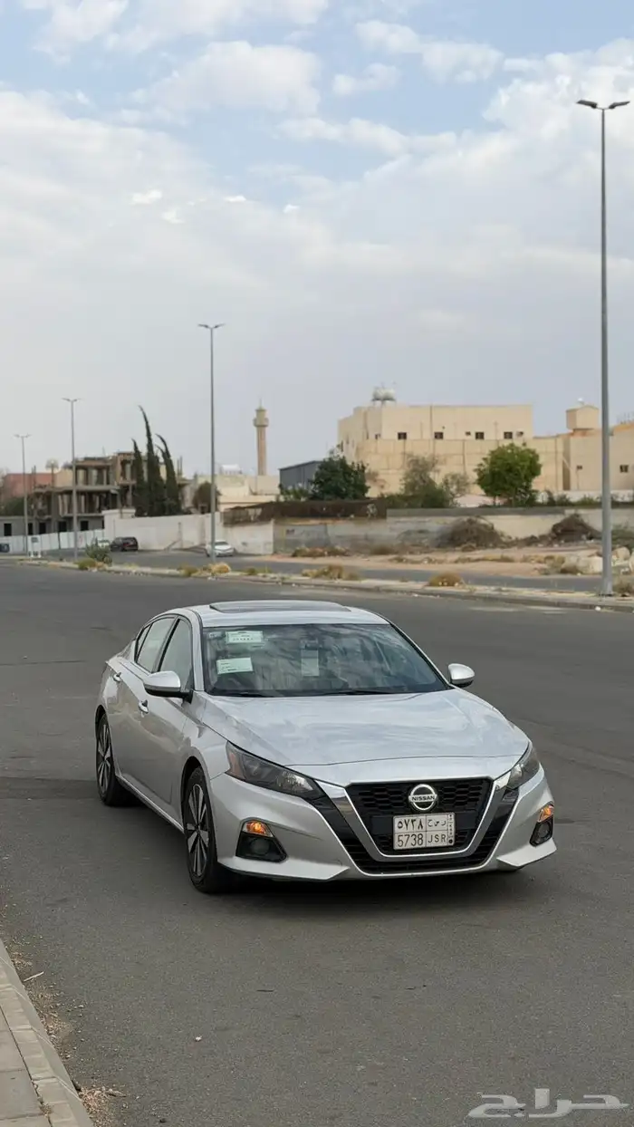 نيسان التيما SV 2022 للتنازل مع تجهيزات متكاملة في الطائف - image 1