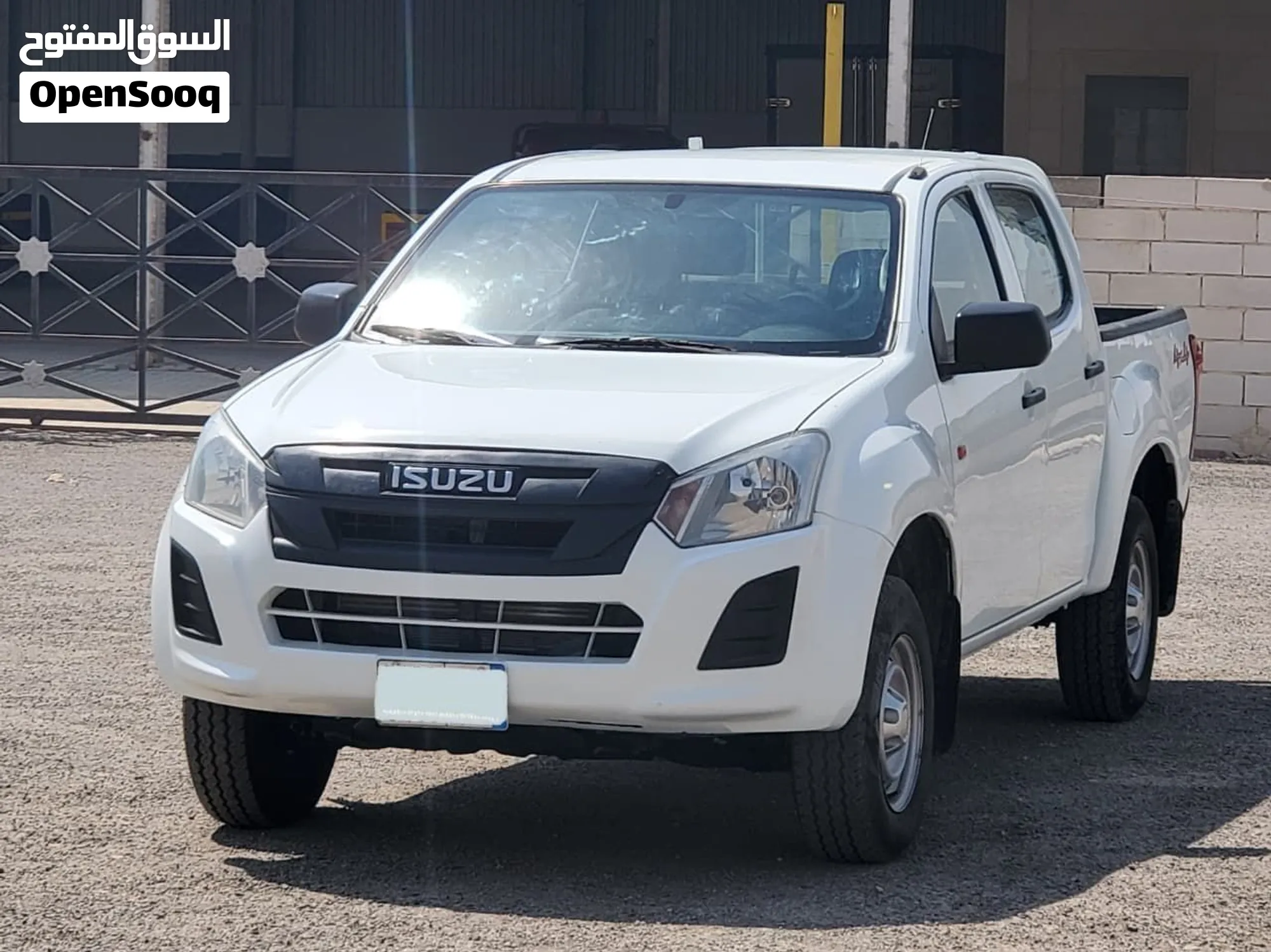 إيسوزو D-Max Standard 2023 ديزل مستعملة للبيع في الرياض - image 1