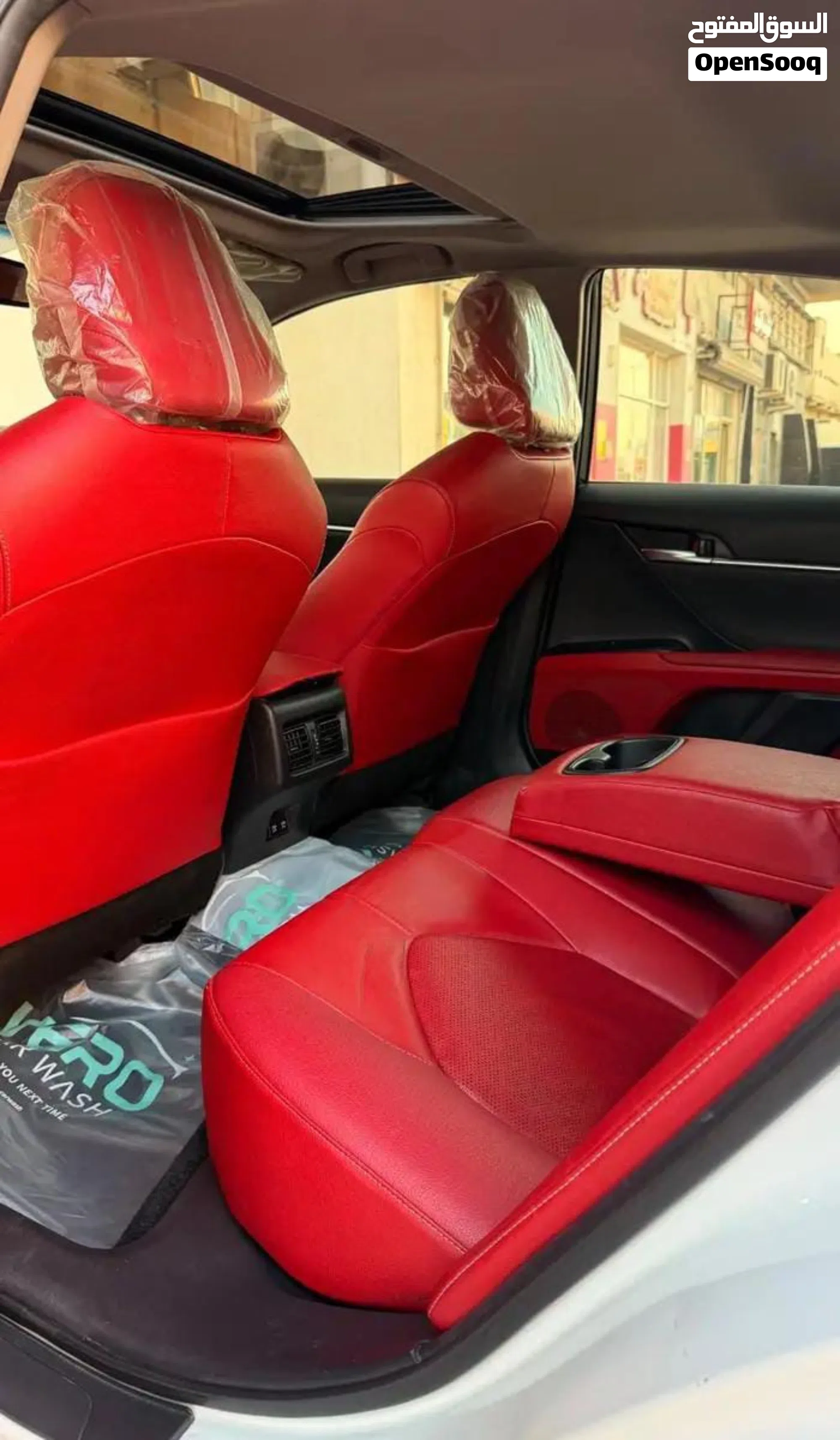 2020 Toyota Camry SE Full Option, Like New Condition - image 1